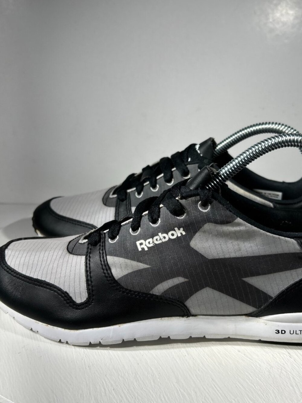 Reebok 3D Ultralite Womens Shoes Size 8 Black Gray Training Gym Workout Sneakers